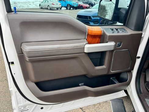 Used 2015 Ford F150 King Ranch w/ Equipment Group 601A Luxury image 9