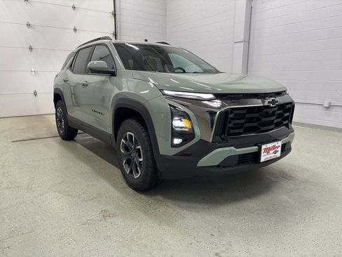 New 2026 Chevrolet Equinox ACTIV w/ Convenience Package III image 2