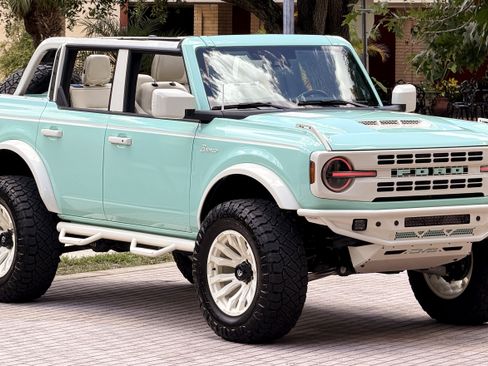 Used 2025 Ford Bronco Outer Banks AWD/4WD image 45