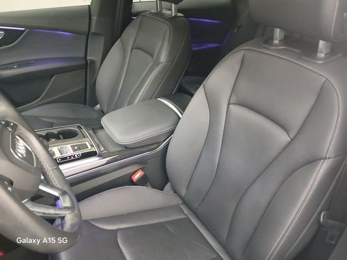 Used 2021 Audi Q8 Premium Plus w/ Premium Plus Package image 14