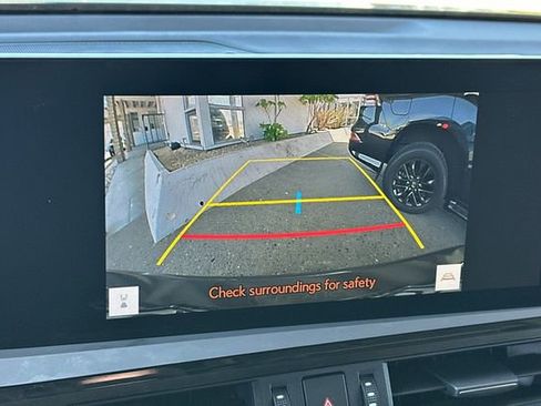 Used 2025 Lexus ES 350 w/ Premium Package FWD image 22