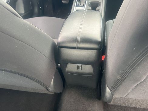 Used 2023 Nissan Sentra SV w/ Trunk Package image 17