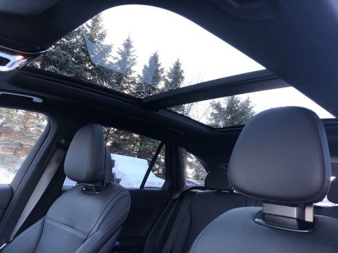 New 2026 Mercedes-Benz GLC 300 GLC 300 image 16