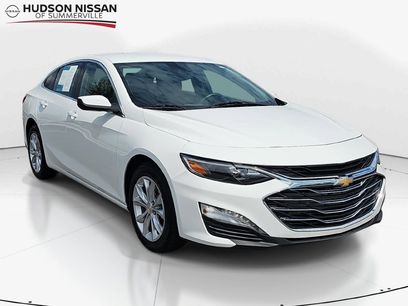 Used 2025 Chevrolet Malibu LT