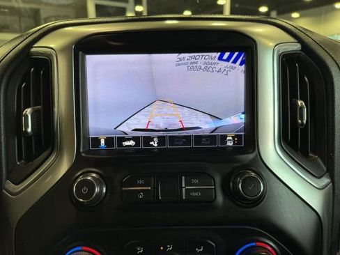 Used 2020 Chevrolet Silverado 2500 LTZ w/ LTZ Plus Package AWD/4WD image 19