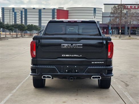 Used 2022 GMC Sierra 1500 Denali image 6