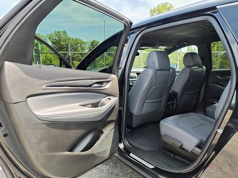 Used 2024 Buick Enclave Essence w/ Sport Touring Edition AWD/4WD image 29