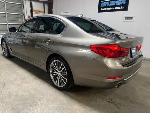 Used 2019 BMW 530i w/ Luxury Package image 16