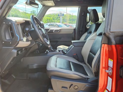 Used 2024 Ford Bronco Wildtrak AWD/4WD image 13