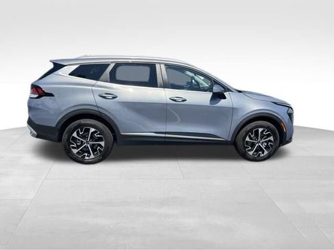 Certified 2025 Kia Sportage EX AWD/4WD image 9