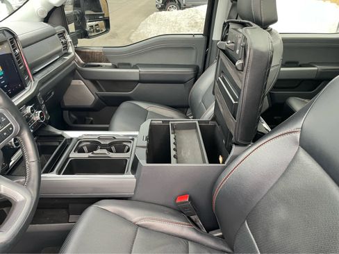 Used 2024 Ford F250 Lariat w/ Lariat Ultimate Package image 33