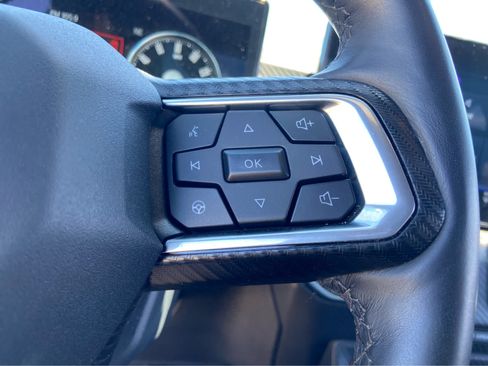 Used 2024 Ford Mustang GT RWD image 18