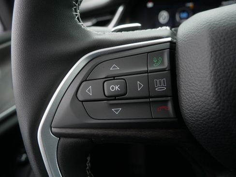 New 2025 Jeep Grand Cherokee Limited w/ Trailer Tow Package image 10