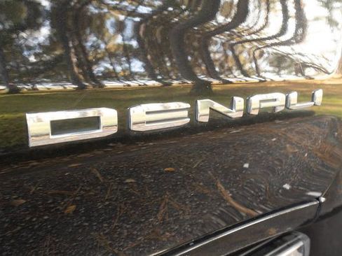 Used 2021 GMC Sierra 1500 Denali w/ Denali Premium Package image 52