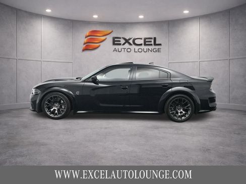Used 2021 Dodge Charger SRT Hellcat RWD image 3