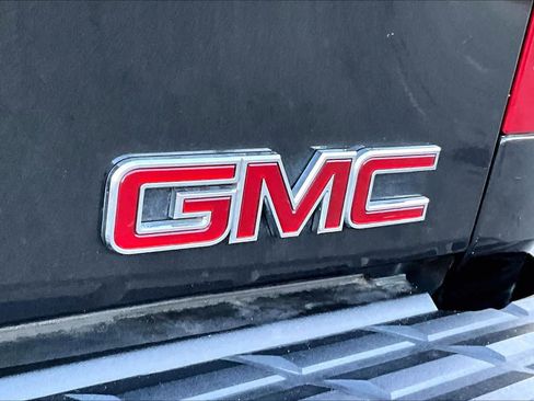 Used 2012 GMC Sierra 1500 SLT w/ SLT Convenience Package image 9