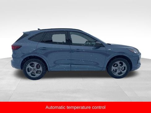 Used 2023 Ford Escape ST-Line w/ Tech Pack #1 image 8