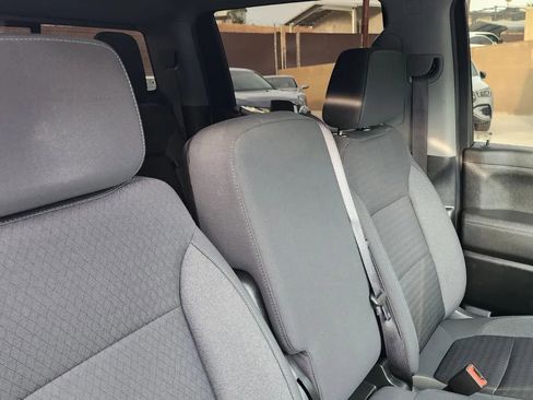 Used 2022 Chevrolet Silverado 1500 LT w/ Convenience Package II image 28