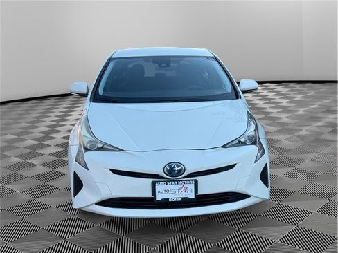 Used 2017 Toyota Prius Two FWD image 8