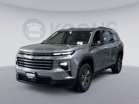 New 2026 Chevrolet Traverse LT AWD/4WD image 1
