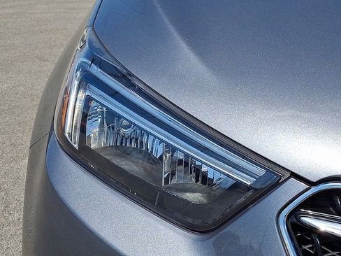 Used 2019 Buick Encore Preferred AWD/4WD image 27