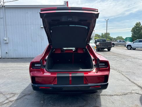 Used 2025 Dodge Charger R/T w/ Quick Order Package 25M R/T image 18