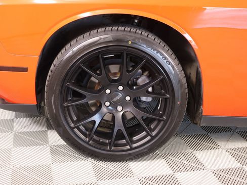 Used 2020 Dodge Challenger SXT w/ Blacktop Package RWD image 15