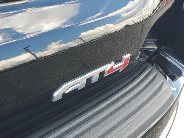 Used 2021 GMC Yukon AT4 w/ AT4 Premium Package AWD/4WD image 37