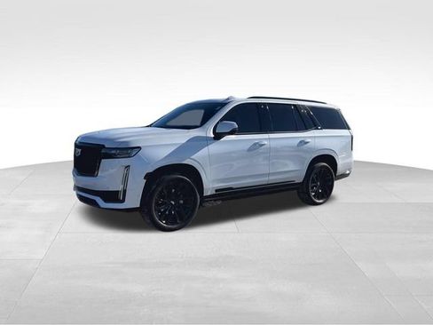 Certified 2024 Cadillac Escalade Sport Platinum w/ LPO, ONYX Package AWD/4WD image 3