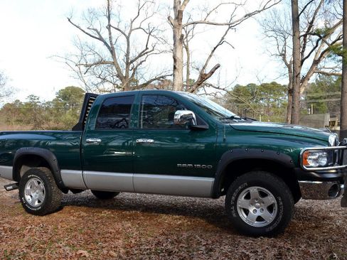 Used 2004 Dodge Ram 1500 Truck ST image 5