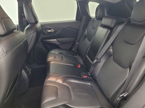 Used 2020 Jeep Cherokee Latitude Lux w/ Quick Order Package 26H Lux image 18