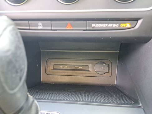 Used 2021 Volkswagen Atlas SE w/ Panoramic Sunroof Package image 25