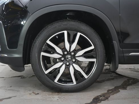 Used 2021 Honda Pilot Touring image 30