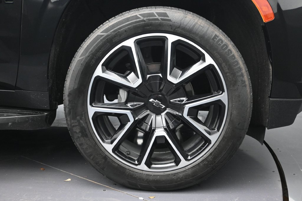 Used 2023 Chevrolet Tahoe RST RWD image 9