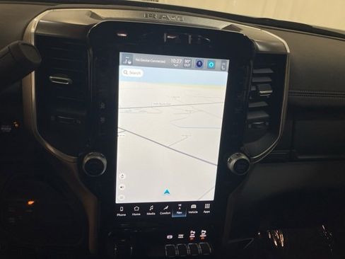 Used 2024 RAM 2500 Laramie image 16