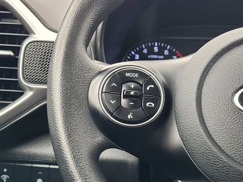 Used 2021 Kia Soul LX image 28