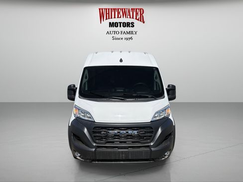 Used 2025 RAM ProMaster 2500 w/ Convenience Group FWD image 6