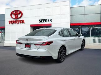 Used 2026 Toyota Camry XLE FWD video 3