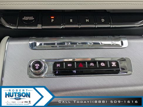 New 2025 Lincoln Aviator 2WD w/ Equipment Group 101A image 26