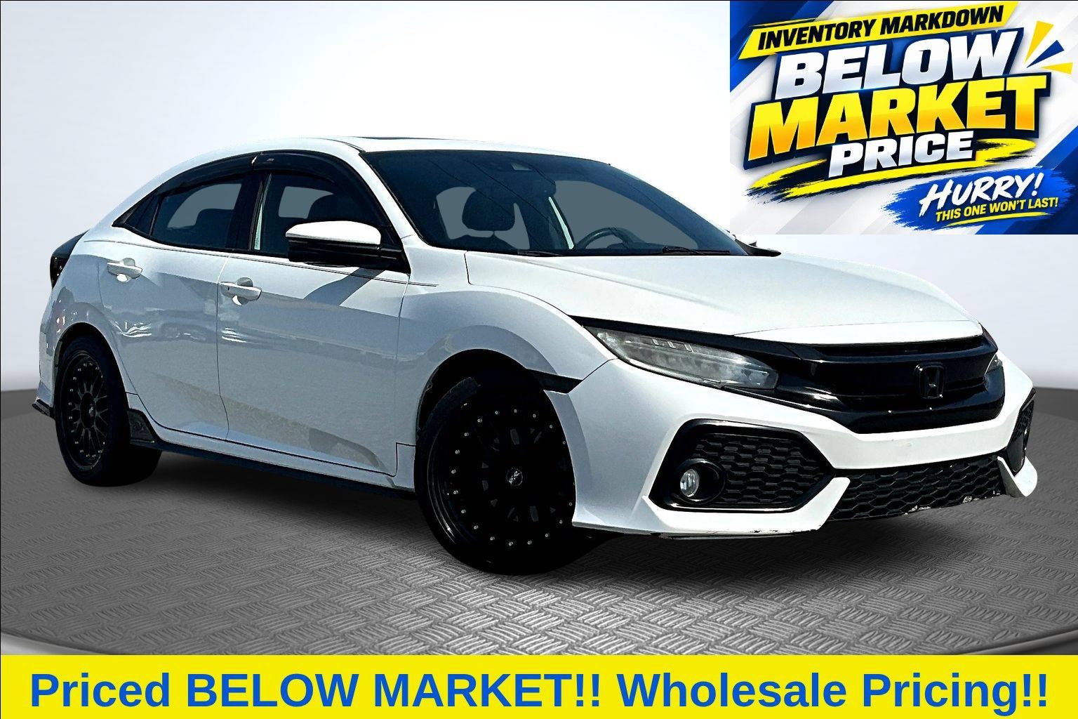 Used 2017 Honda Civic Sport Touring image 4