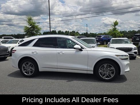 Used 2025 Genesis GV70 2.5T AWD/4WD image 2