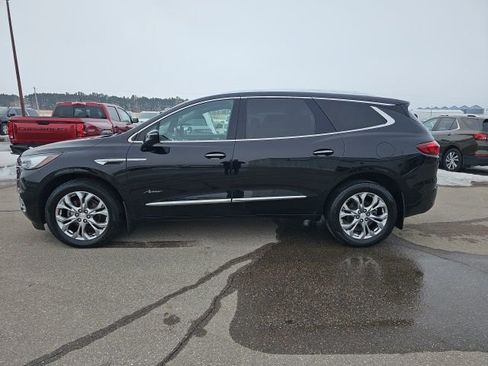 Used 2020 Buick Enclave Avenir w/ Avenir Technology Package image 2