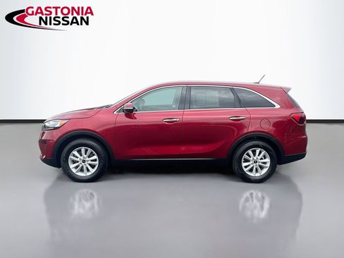 Used 2019 Kia Sorento LX image 5