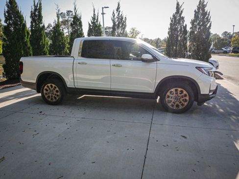 Certified 2023 Honda Ridgeline RTL-E image 11