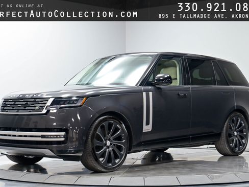 Used 2024 Land Rover Range Rover Long Wheelbase Autobiography AWD/4WD image 1