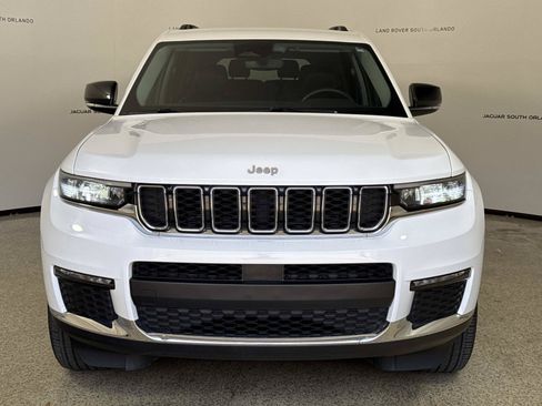 Used 2023 Jeep Grand Cherokee L Limited AWD/4WD image 8