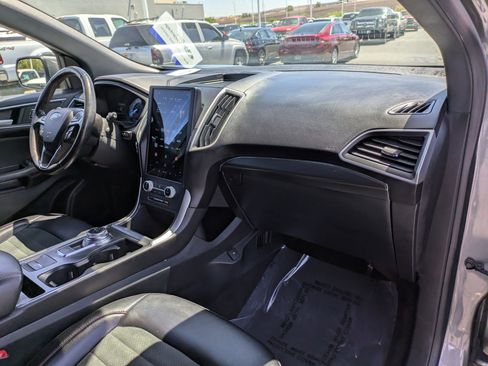 Certified 2022 Ford Edge ST-Line AWD/4WD image 34
