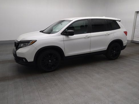Used 2021 Honda Passport Sport image 2