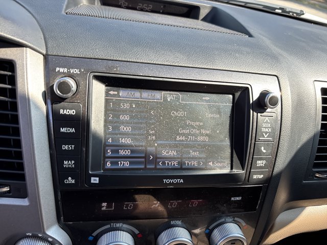 Used 2013 Toyota Sequoia Platinum AWD/4WD image 46