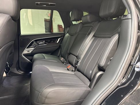 Used 2023 Land Rover Range Rover SE AWD/4WD image 30